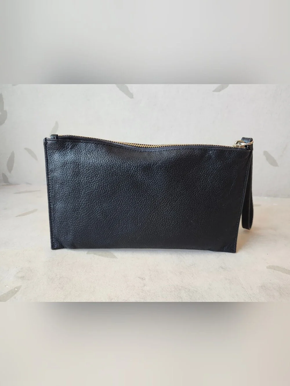 Michael Kors sleek pebbled